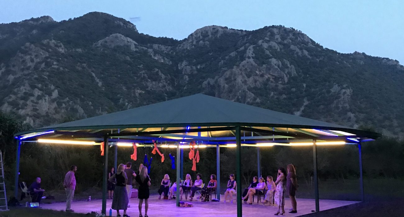 Yoga-Shala-with-wooden-floor-tango-night-e1583141908580-1300×700 Yoga-Shala-with-wooden-floor-tango-night-e1583141908580-1300x700